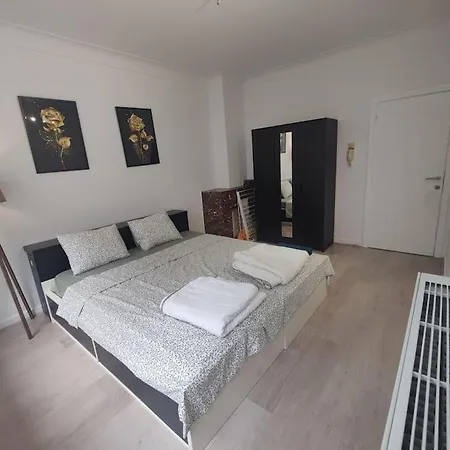 Stunning In Appartement