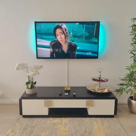 Apartamento Stunning In *